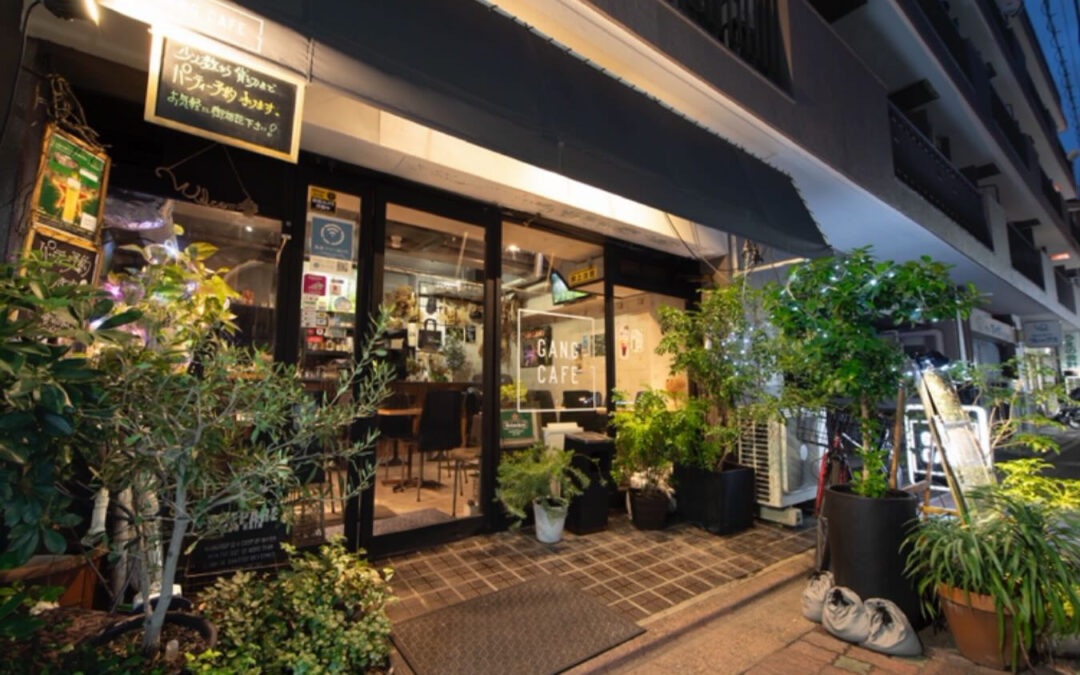 #昼飲みOK♀️#生ビールはハイネケン#デザートは自家製ケ